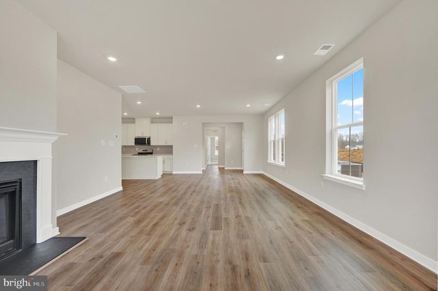 1163 RESORT BLVD, Dover, DE 19904