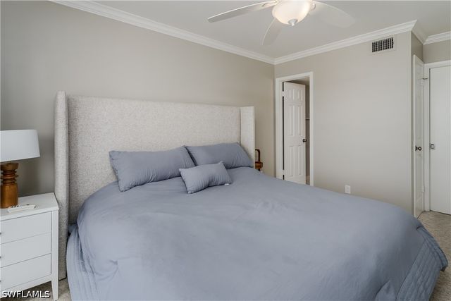 1100 Gulf Shore BLVD N 306, Naples, FL 34102