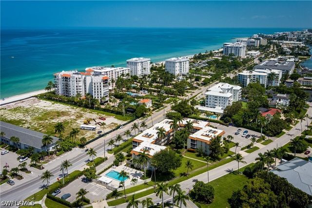 1100 Gulf Shore BLVD N 306, Naples, FL 34102