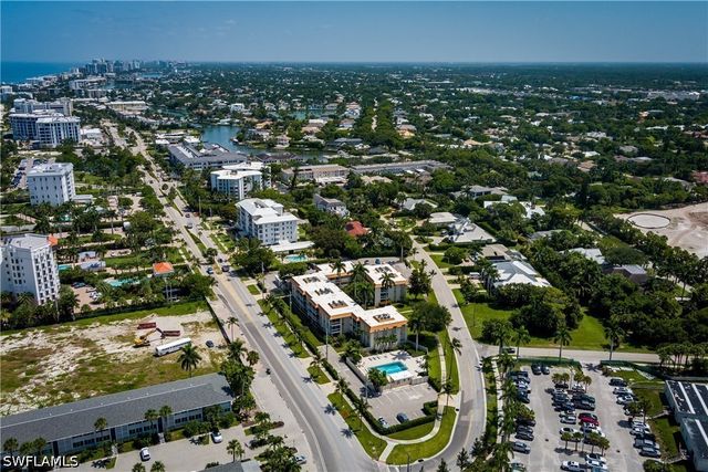 1100 Gulf Shore BLVD N 306, Naples, FL 34102