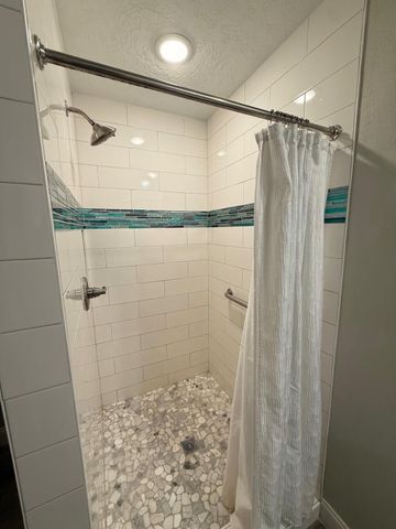 1401 12th Street, Galveston, TX 77550