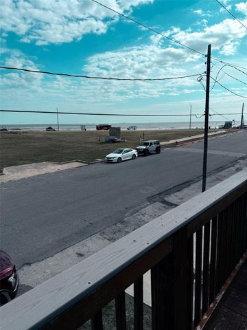 1401 12th Street, Galveston, TX 77550