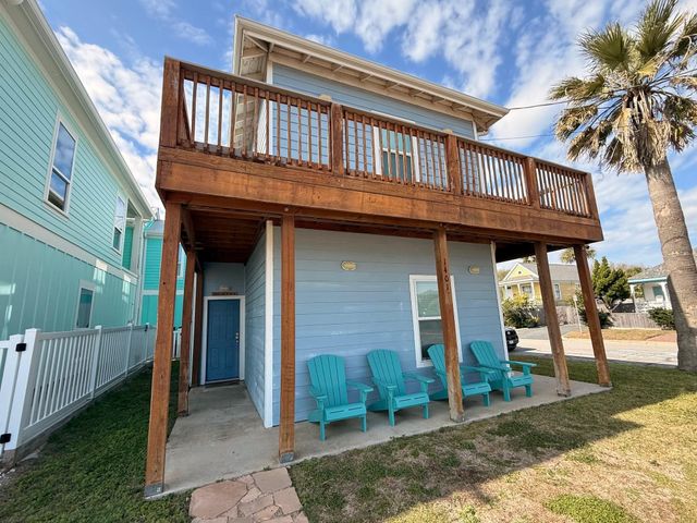 1401 12th Street, Galveston, TX 77550