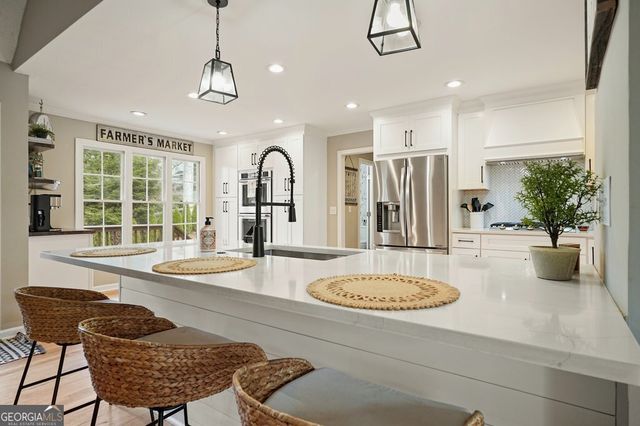 1514 Mosswood Lane, Woodstock, GA 30189