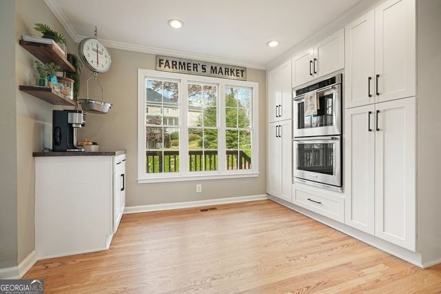 1514 Mosswood Lane, Woodstock, GA 30189