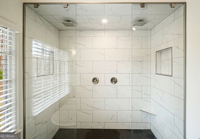 1514 Mosswood Lane, Woodstock, GA 30189