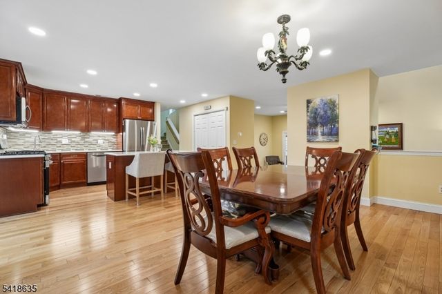 62 Blackburne Ter, West Orange Twp., NJ 07052