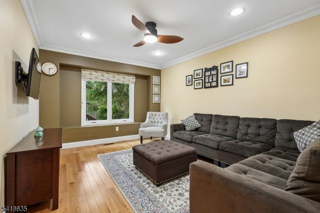 62 Blackburne Ter, West Orange Twp., NJ 07052
