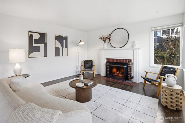 1215 W Armour Street, Seattle, WA 98119