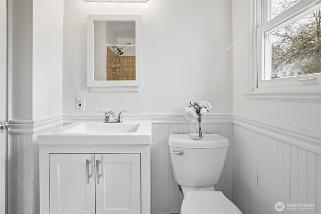 1215 W Armour Street, Seattle, WA 98119