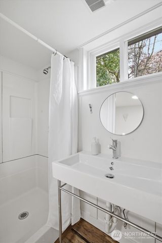 1215 W Armour Street, Seattle, WA 98119