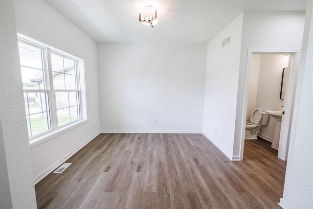 503 Teri Lee Lane, Orfordville, WI 53576