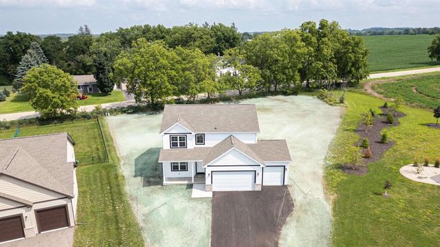 503 Teri Lee Lane, Orfordville, WI 53576