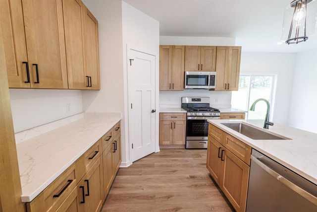 503 Teri Lee Lane, Orfordville, WI 53576