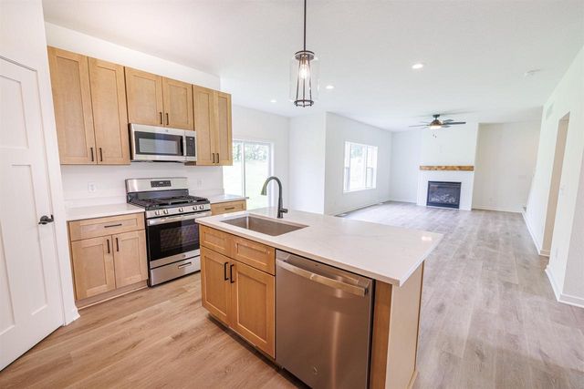 503 Teri Lee Lane, Orfordville, WI 53576