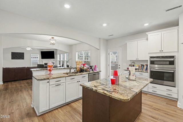 1012 Foggy Point Trail, Knightdale, NC 27545