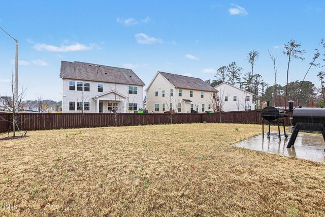 1012 Foggy Point Trail, Knightdale, NC 27545