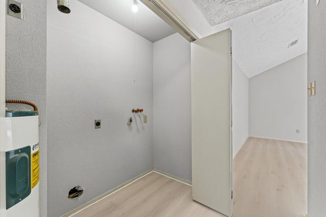 16218 Olive Glen Drive, Houston, TX 77082