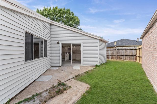 16218 Olive Glen Drive, Houston, TX 77082