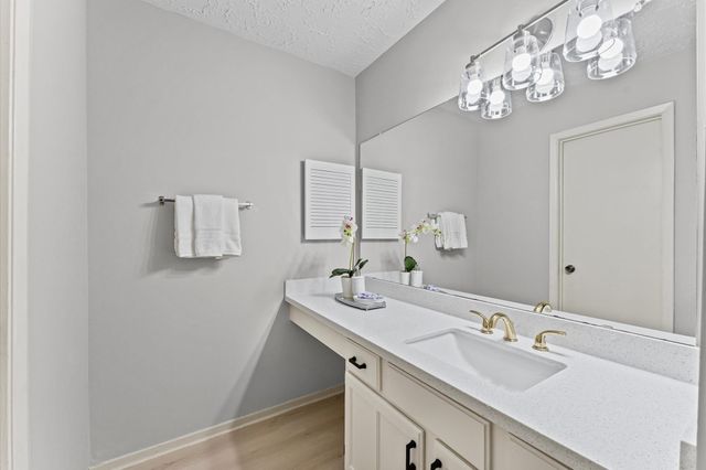 16218 Olive Glen Drive, Houston, TX 77082