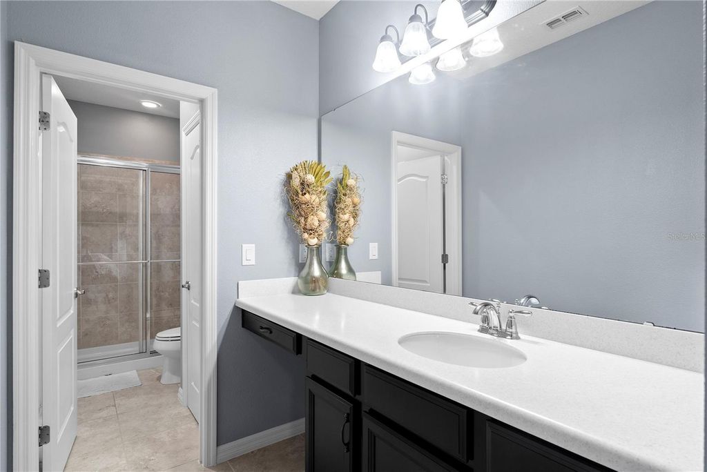 Image 39 of property listing at 7560 BLUE QUAIL LANE, Orlando, FL 32835