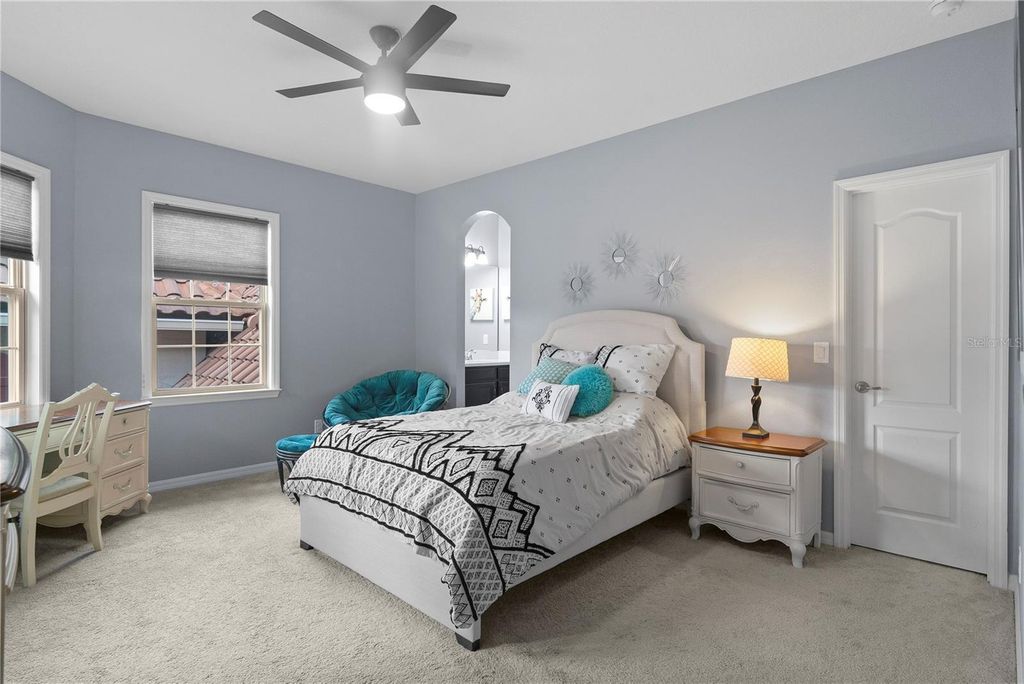 Image 41 of property listing at 7560 BLUE QUAIL LANE, Orlando, FL 32835