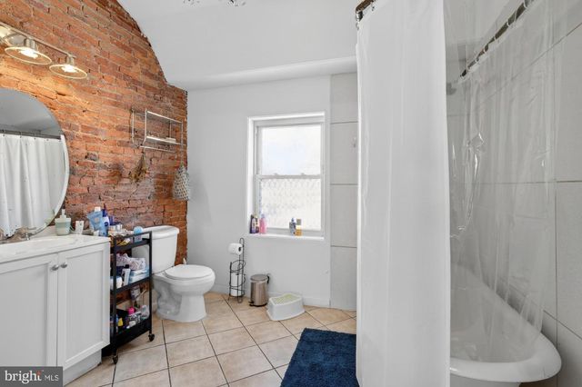 535 E GIRARD AVE, Philadelphia, PA 19125