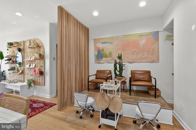 535 E GIRARD AVE, Philadelphia, PA 19125