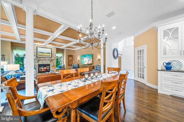1090 MILL FIELD CT, Great Falls, VA 22066