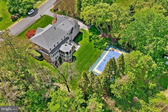 1090 MILL FIELD CT, Great Falls, VA 22066