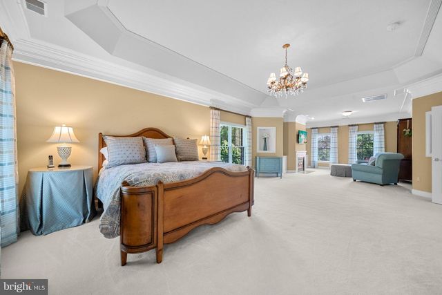 1090 MILL FIELD CT, Great Falls, VA 22066