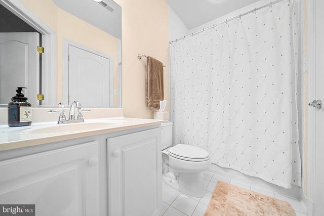1090 MILL FIELD CT, Great Falls, VA 22066