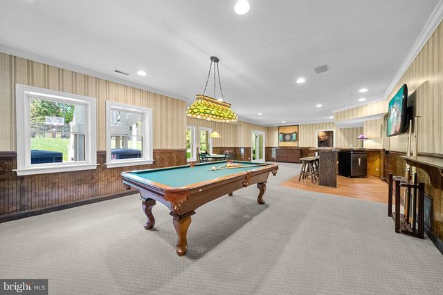 1090 MILL FIELD CT, Great Falls, VA 22066