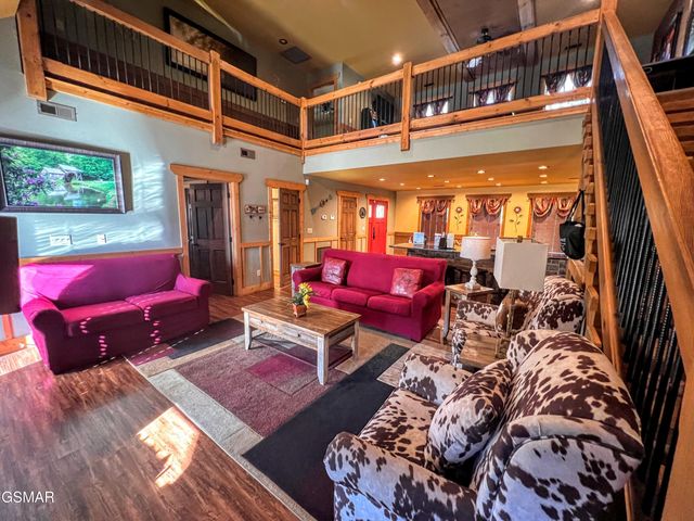 1117 Anastasia Way, Gatlinburg, TN 37738