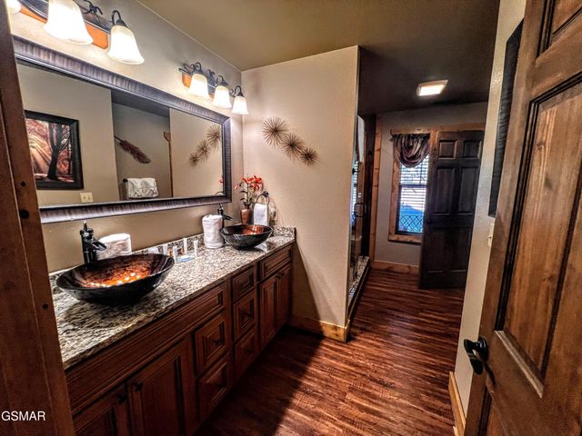 1117 Anastasia Way, Gatlinburg, TN 37738