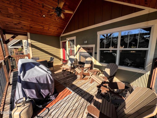 1117 Anastasia Way, Gatlinburg, TN 37738