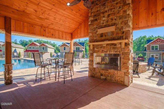 1117 Anastasia Way, Gatlinburg, TN 37738