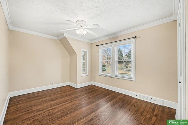 5855 William Street, Omaha, NE 68106