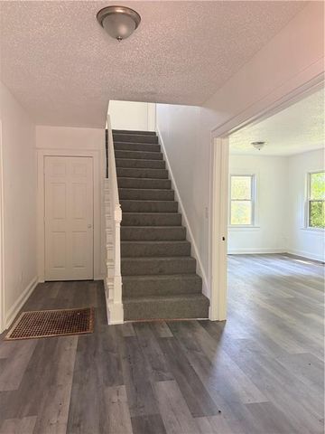 337 N 34th Street, Kansas City, KS 66102