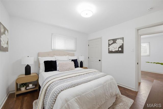 1110 Hallwood Drive, Florissant, MO 63033