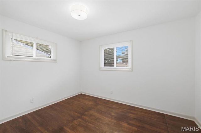 1110 Hallwood Drive, Florissant, MO 63033