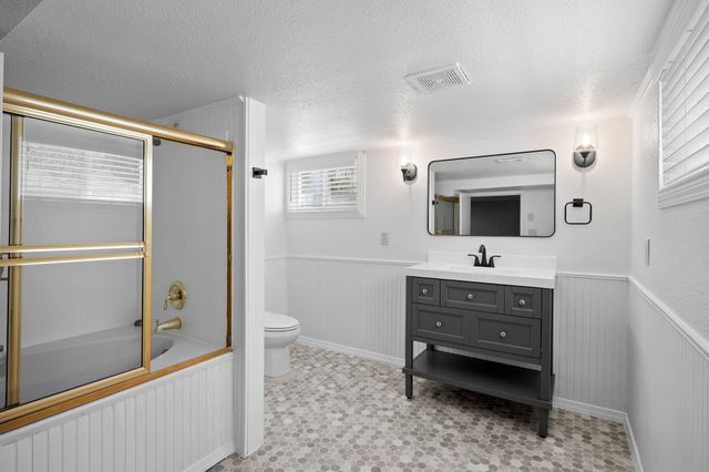 207 W 27TH Ave, Spokane, WA 99203