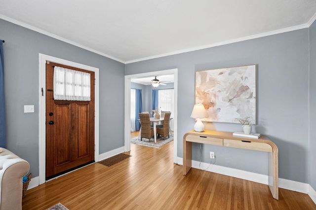 207 W 27TH Ave, Spokane, WA 99203