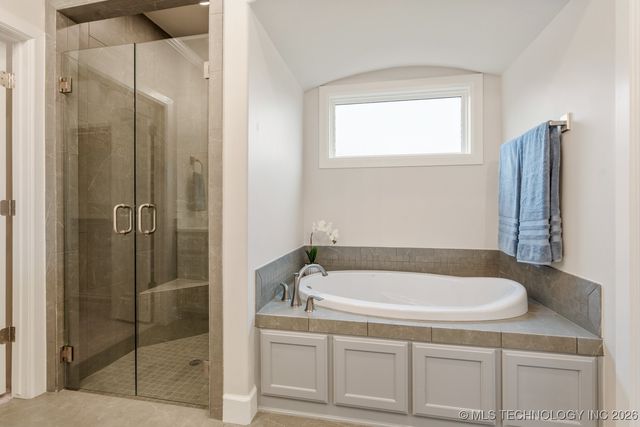 5809 E 126th Place S, Tulsa, OK 74008