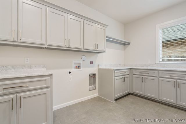 5809 E 126th Place S, Tulsa, OK 74008