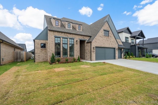 5809 E 126th Place S, Tulsa, OK 74008