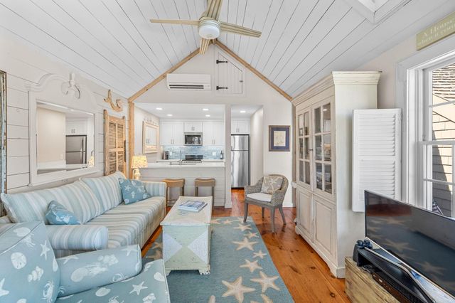 26 Vineyard View Lane UNIT 26, Mashpee, MA 02649