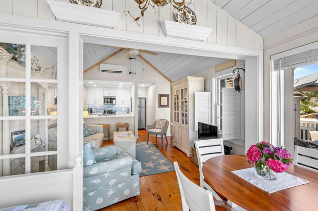 26 Vineyard View Lane UNIT 26, Mashpee, MA 02649