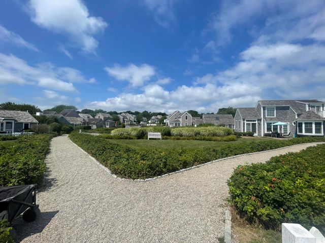 26 Vineyard View Lane UNIT 26, Mashpee, MA 02649
