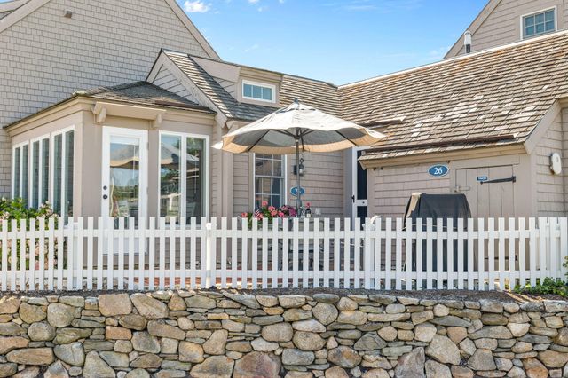26 Vineyard View Lane UNIT 26, Mashpee, MA 02649